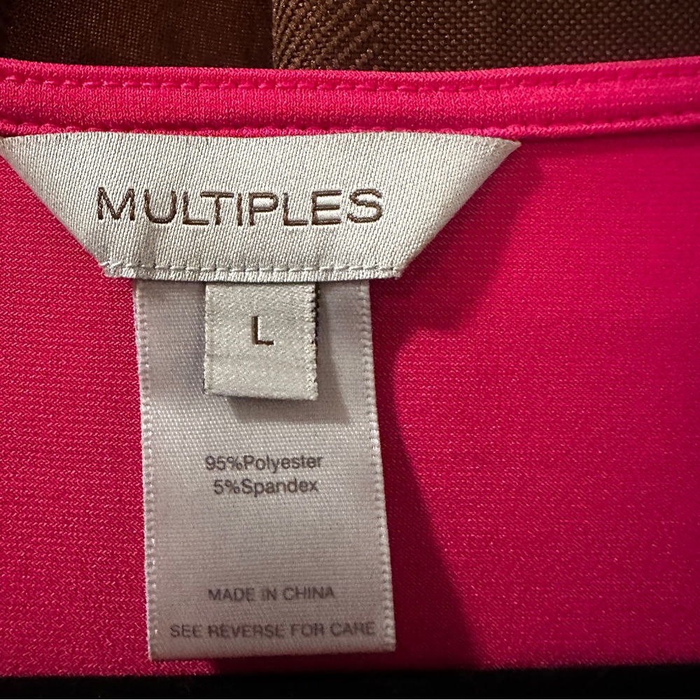 Multiples Top Size Large With Button Side Accent - image 2